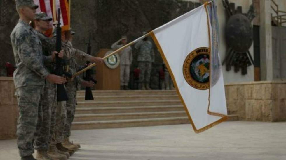 L'armée américaine replie officiellement son drapeau militaire et se retire d'Irak