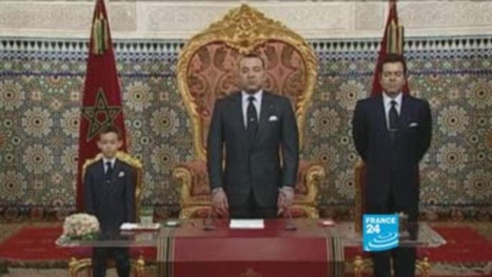 Le roi Mohammed VI dévoile la composition du nouveau gouvernement Le roi Mohammed VI dévoile la composition du nouveau gouvernement