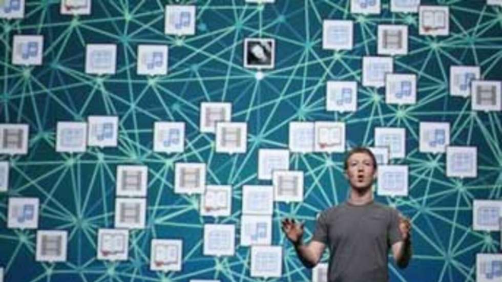 Facebook fait un premier pas vers son introduction en Bourse