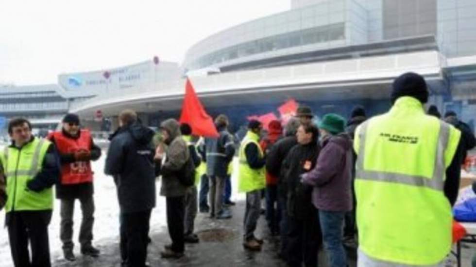 Transport aérien : peu de perturbations au troisième jour de grève