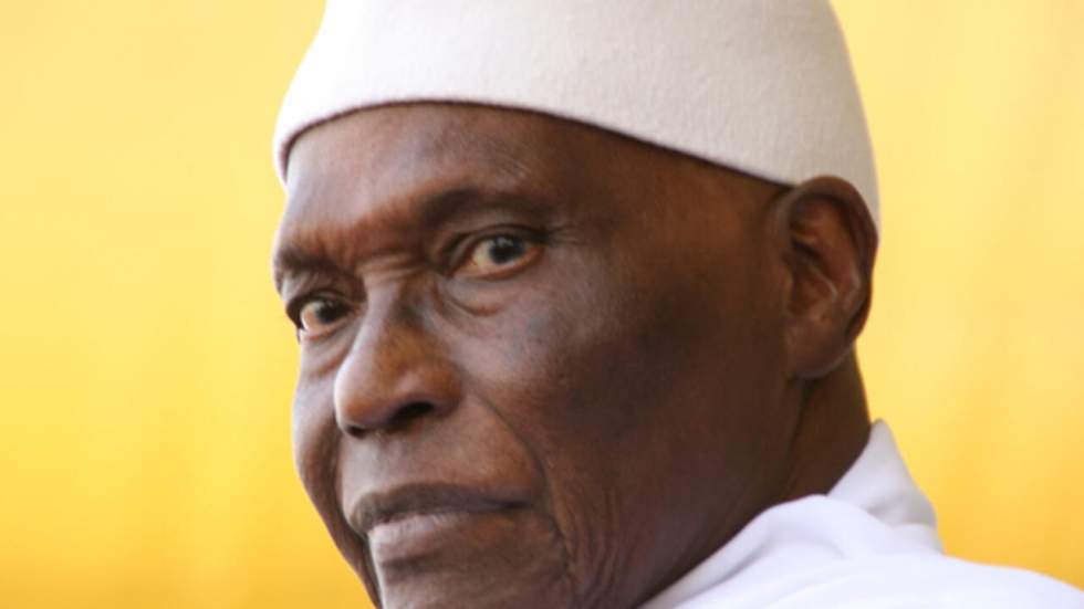 Dans le sud-ouest du pays, Abdoulaye Wade tente de séduire les foules Dans le sud-ouest du pays, Abdoulaye Wade tente de séduire les foules