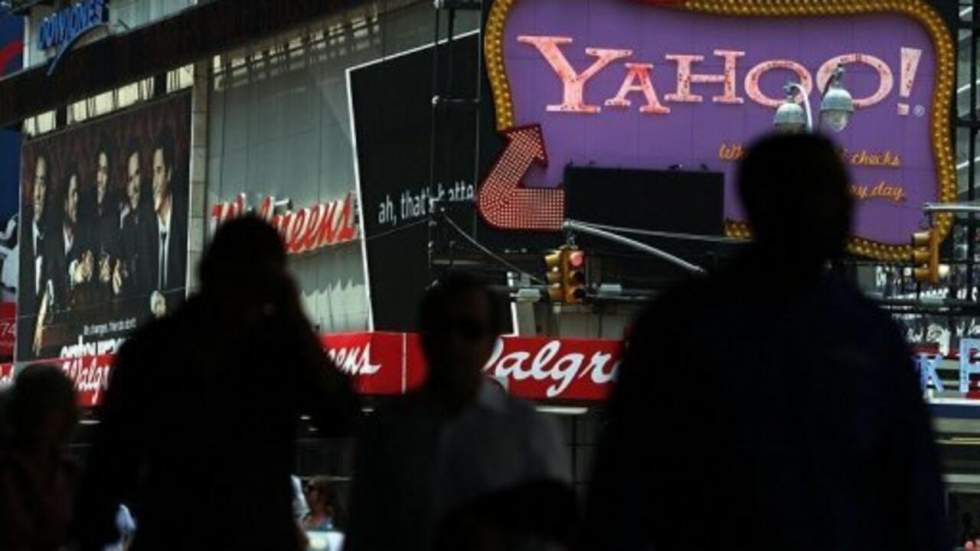 Yahoo! poursuit Facebook en justice