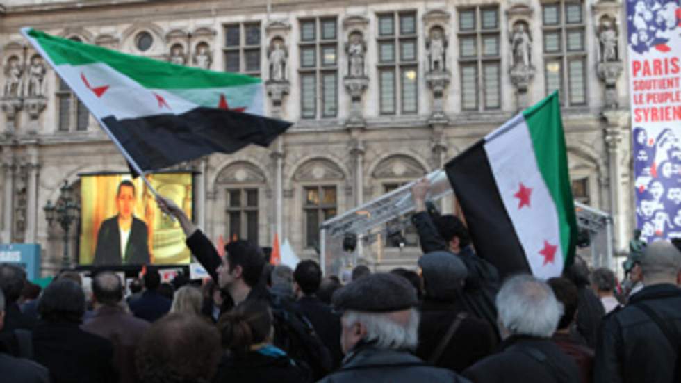 Paris, "capitale politique de l’opposition syrienne"