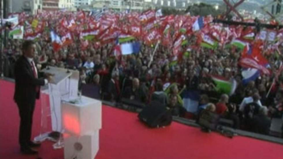 Jean-Luc Mélenchon s'offre un nouveau succès populaire à Marseille