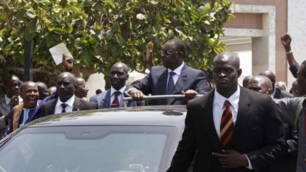 Première visite officielle de Macky Sall en France Première visite officielle de Macky Sall en France