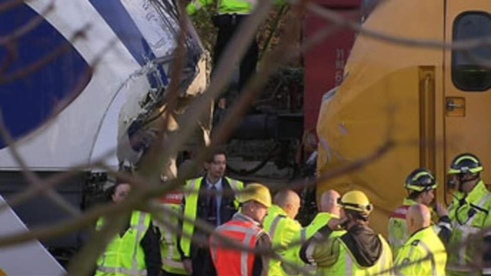 Collision entre deux trains à Amsterdam, une centaine de blessés