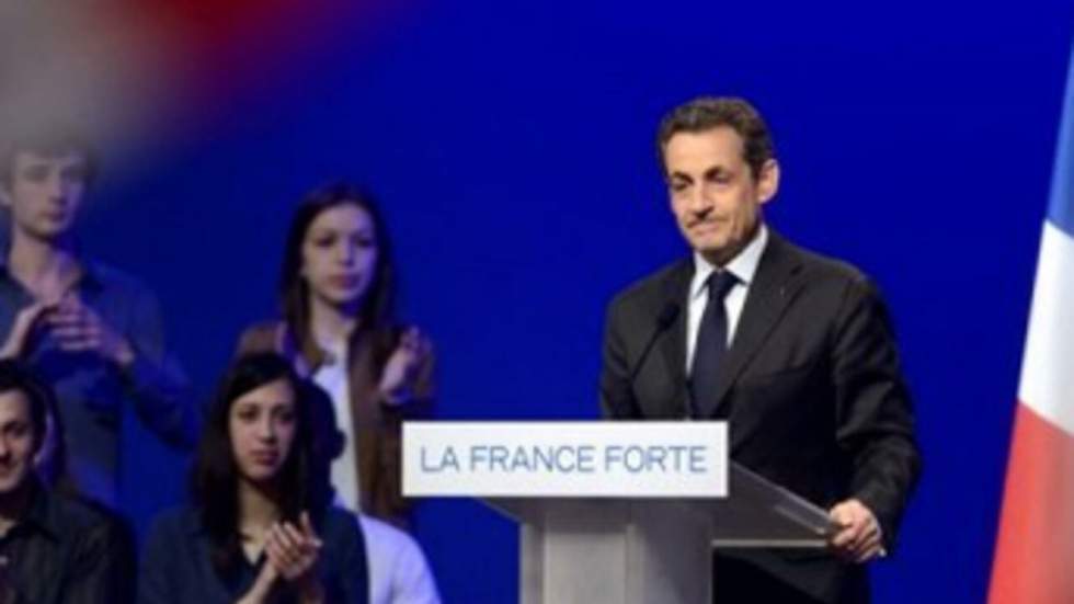 Sarkozy mise sur le débat télévisé pour combler son retard dans les sondages