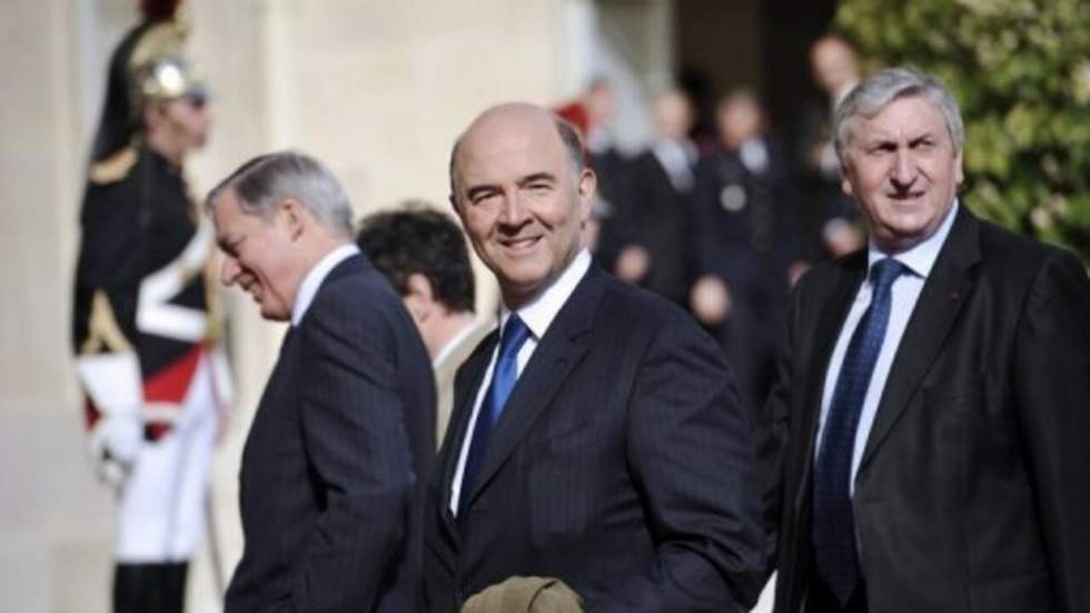 À Berlin, Pierre Moscovici assure que la France réduira son déficit public À Berlin, Pierre Moscovici assure que la France réduira son déficit public