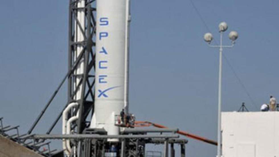 SpaceX lance sa capsule Dragon avec succès