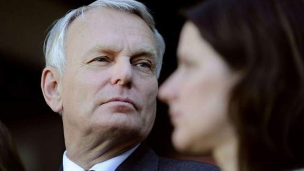 Le Premier ministre Ayrault engage le dialogue avec les partenaires sociaux