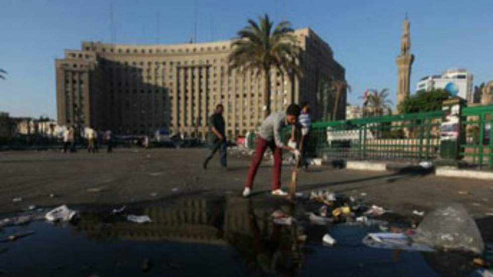 La place Tahrir veut défier l'armée et son "coup constitutionnel"