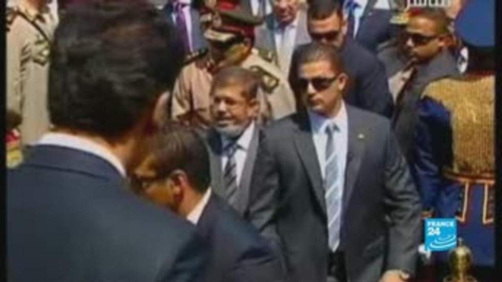 Le président Mohamed Morsi annule la dissolution de l'Assemblée du peuple Le président Mohamed Morsi annule la dissolution de l'Assemblée du peuple