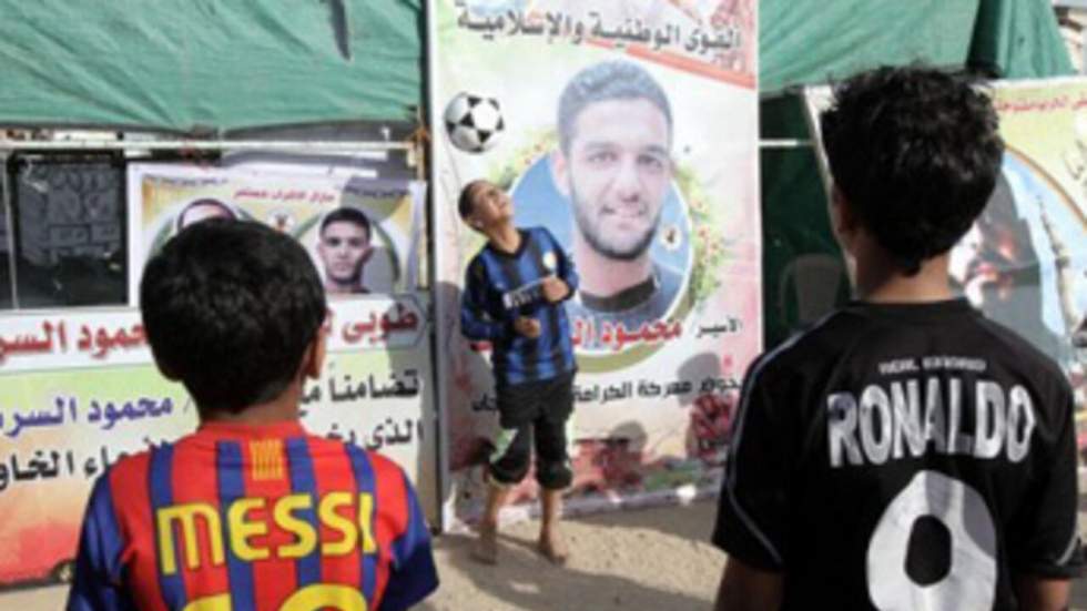 Après trois ans d'incarcération, Israël rend sa liberté au footballeur palestinien Mahmoud Sarkak