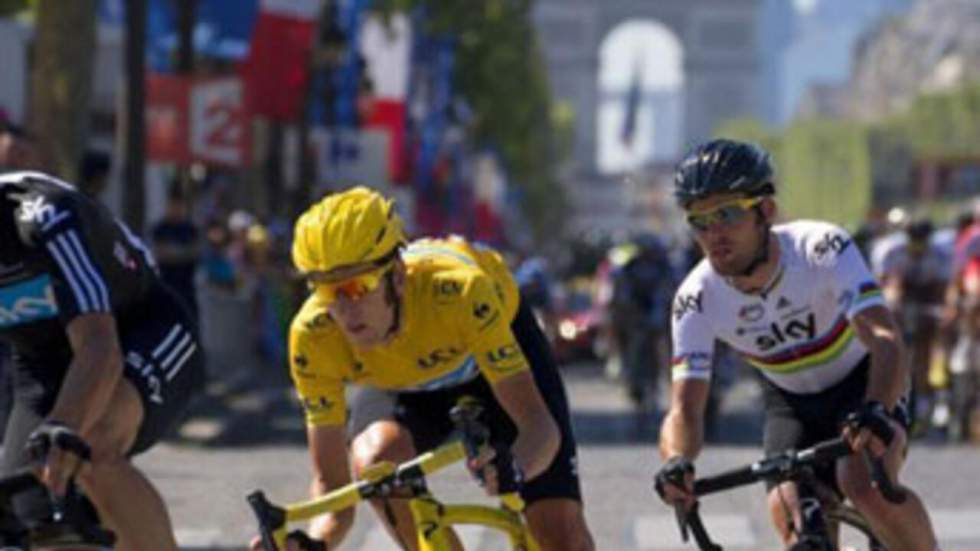 Le Britannique Bradley Wiggins remporte le Tour de France 2012 Le Britannique Bradley Wiggins remporte le Tour de France 2012