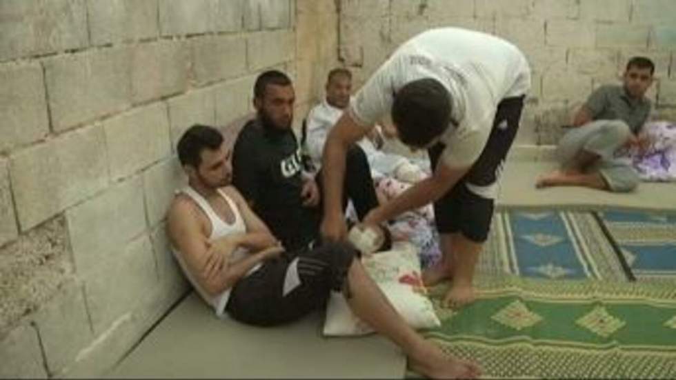 Les blessés syriens affluent à la frontière Les blessés syriens affluent à la frontière