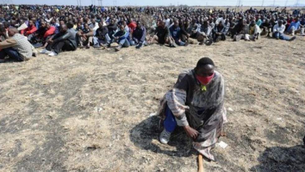 L'Afrique du Sud rend hommage aux 44 morts de Marikana
