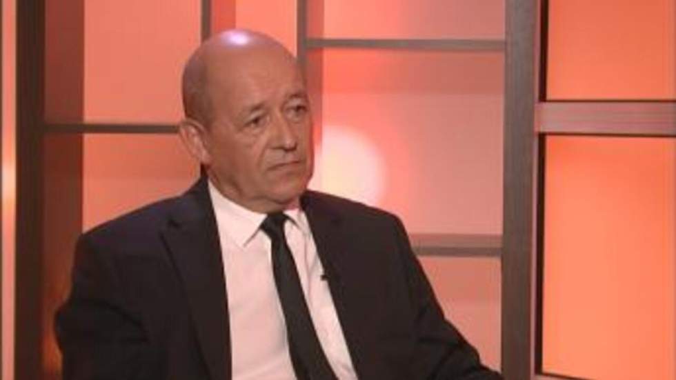 Jean-Yves Le Drian, Ministre de la Défense