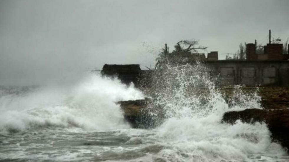 La tempête Isaac s'abat sur Cuba, la Floride en état d'alerte