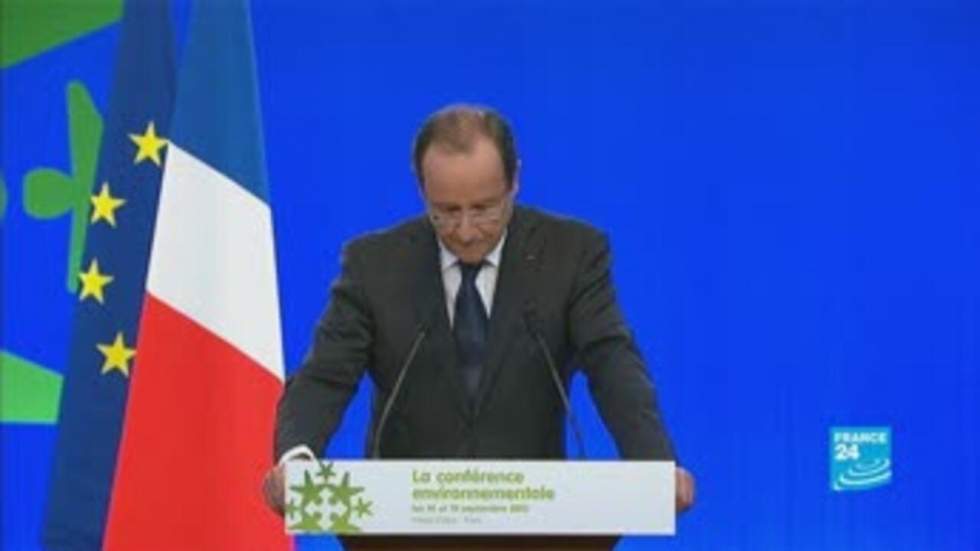 Hollande annonce la fermeture de la centrale de Fessenheim fin 2016 Hollande annonce la fermeture de la centrale de Fessenheim fin 2016