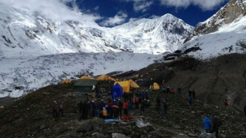 Au moins neuf morts, dont quatre Français, dans une avalanche au Népal