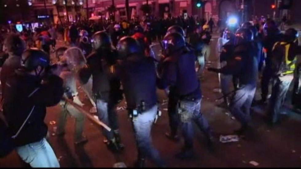 Une nouvelle manifestation anti-austérité dégénère à Madrid Une nouvelle manifestation anti-austérité dégénère à Madrid