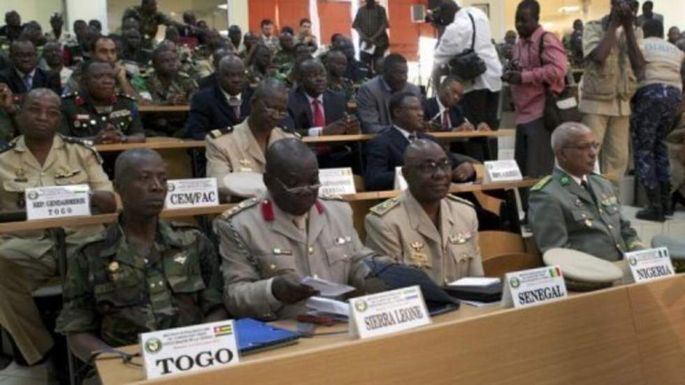 Sommet des dirigeants ouest-africains sur une "intervention armée" au Mali Sommet des dirigeants ouest-africains sur une "intervention armée" au Mali