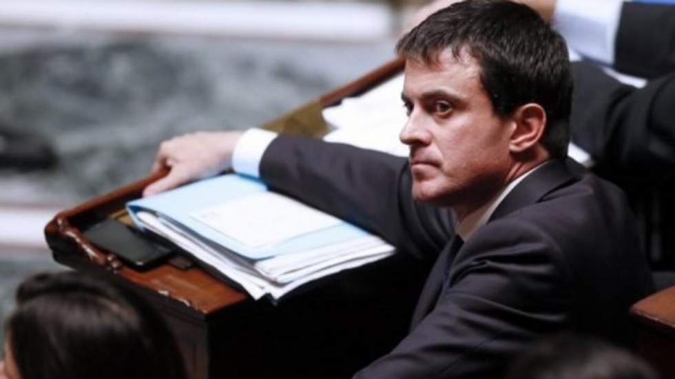 Valls accuse la droite d'être responsable du "retour du terrorisme", tollé à l'Assemblée