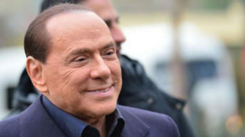 Berlusconi de retour sur la scène politique, Monti annonce sa démission