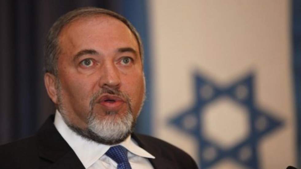 L'opposition réclame la démission d'Avigdor Lieberman inculpé pour fraude L'opposition réclame la démission d'Avigdor Lieberman inculpé pour fraude