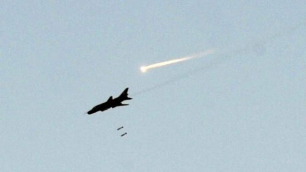 L'aviation syrienne bombarde le camp de réfugiés palestiniens de Yarmouk