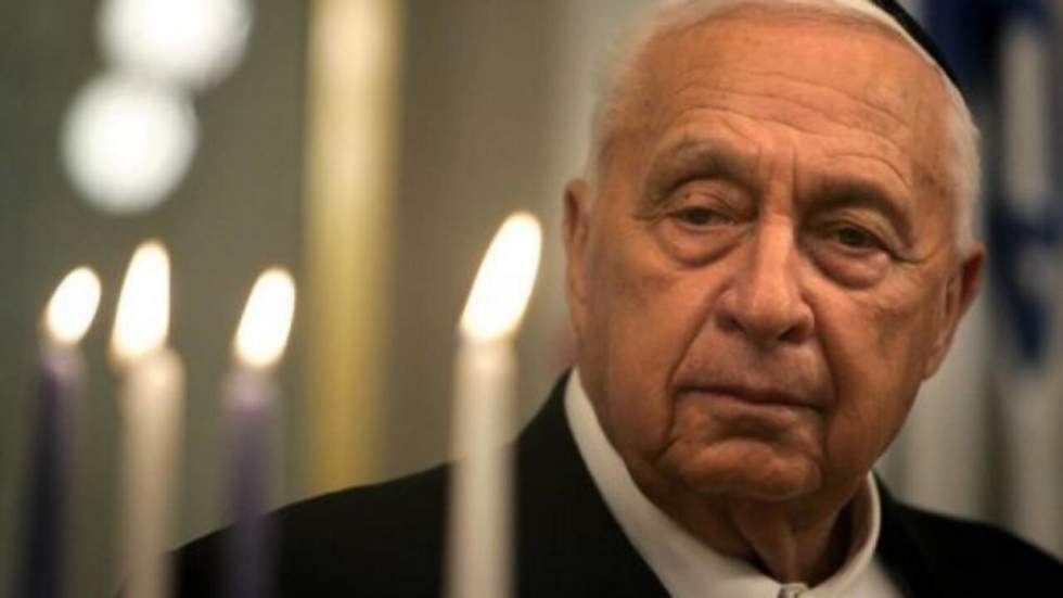 Dans le coma, Ariel Sharon présente une "activité cérébrale importante"