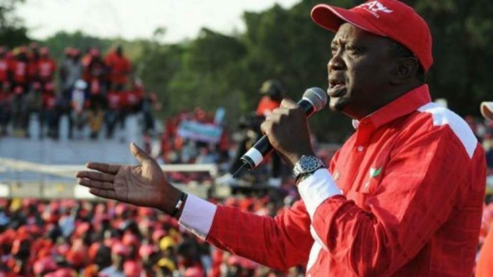 Présidentielle kényane : le camp Kenyatta attend la confirmation de sa victoire