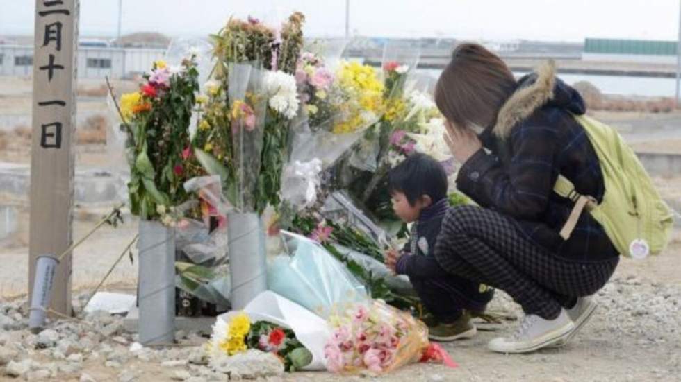 Deux ans après le tsunami, le Japon se recueille