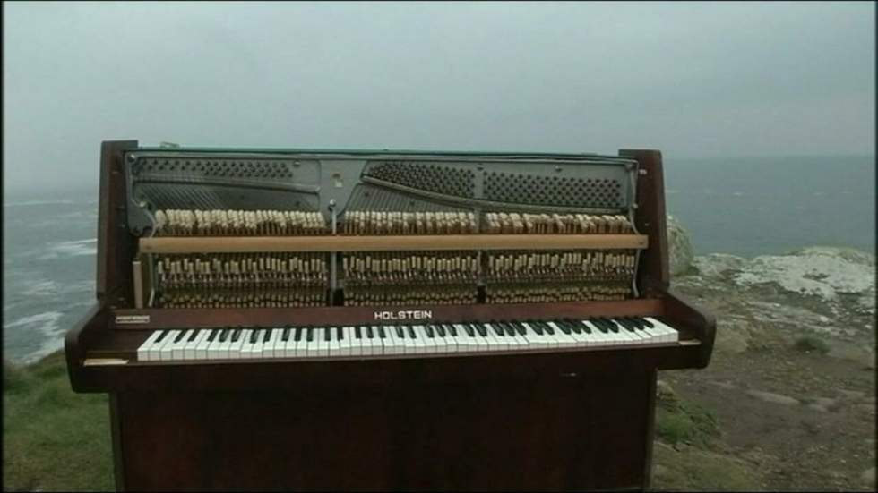 Un mystérieux piano tombé du ciel