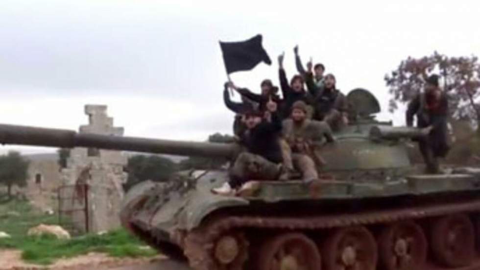 Al-Qaïda en Irak revendique la paternité d'un groupe de djihadistes anti-Assad Al-Qaïda en Irak revendique la paternité d'un groupe de djihadistes anti-Assad