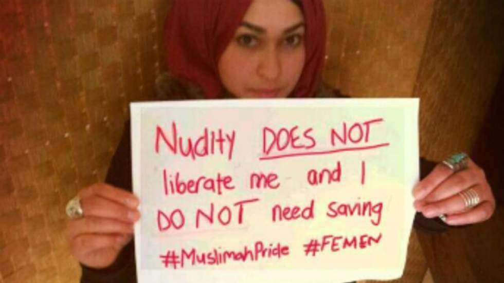 Muslimah contre Femen : la guerre est déclarée Muslimah contre Femen : la guerre est déclarée