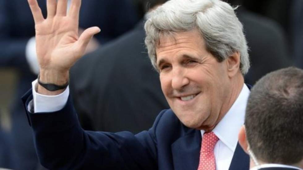 John Kerry poursuit au Japon ses discussions sur la Corée du Nord