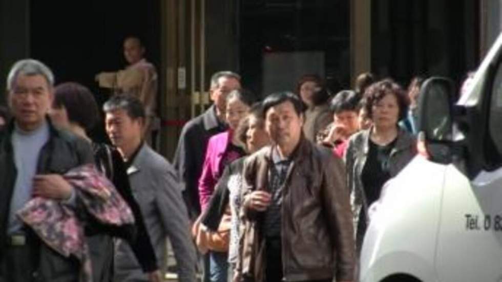 Les touristes chinois victimes de pickpockets à Paris Les touristes chinois victimes de pickpockets à Paris