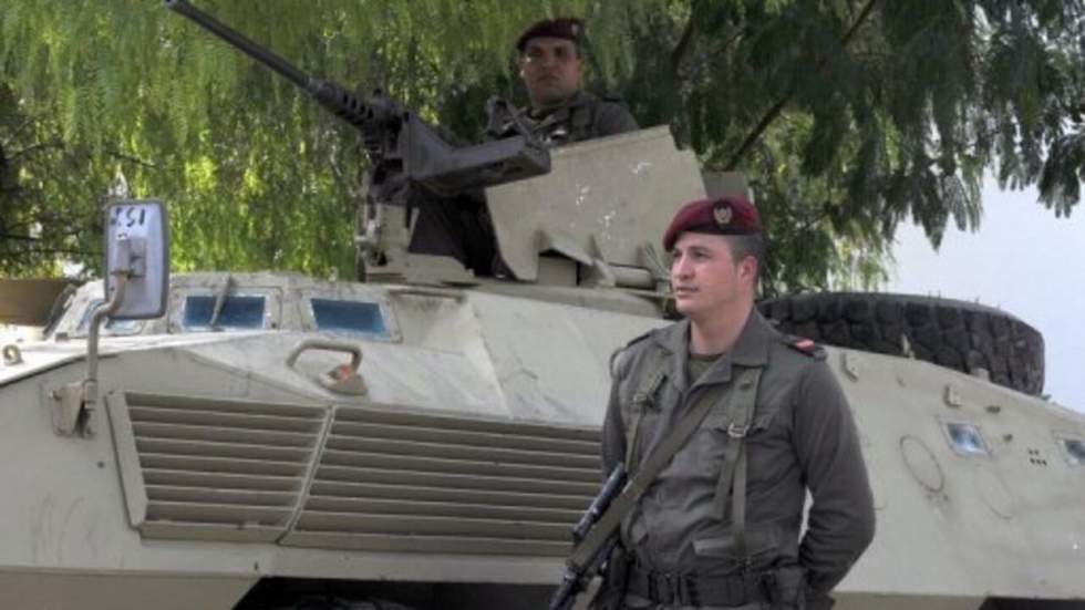 L'armée tunisienne traque des djihadistes à la frontière algérienne L'armée tunisienne traque des djihadistes à la frontière algérienne