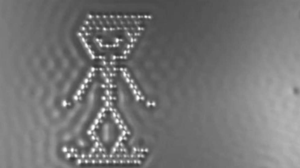 IBM signe le plus petit film au monde avec un microscope