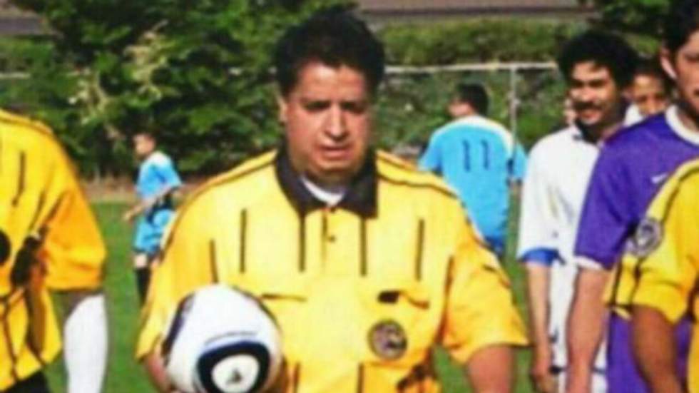 La mort d'un arbitre frappé par un footballeur met les États-Unis en émoi La mort d'un arbitre frappé par un footballeur met les États-Unis en émoi