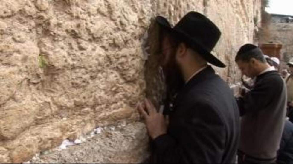 Un garde israélien tue un visiteur juif au mur des Lamentations