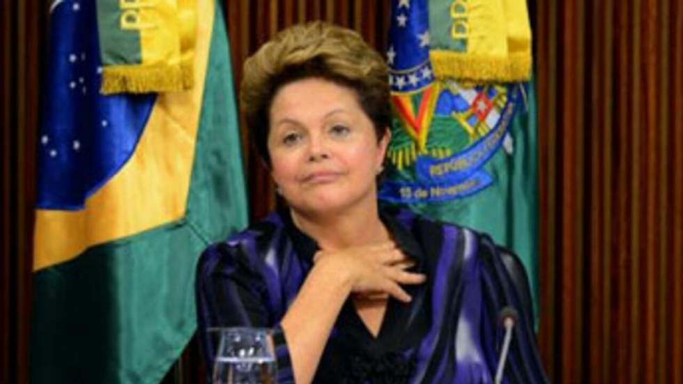 La cote de popularité de Dilma Rousseff s'écroule