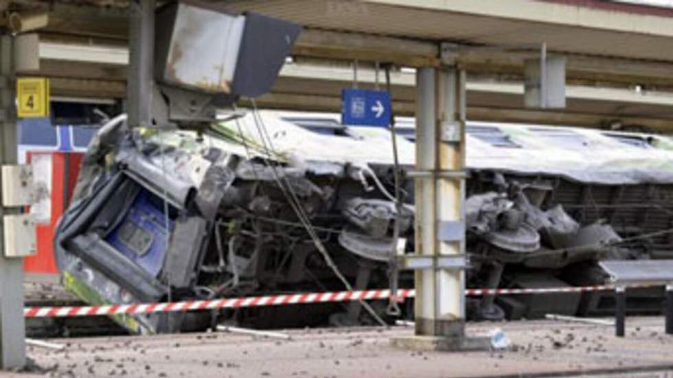 Accident de Brétigny : le bilan de six morts est définitif Accident de Brétigny : le bilan de six morts est définitif