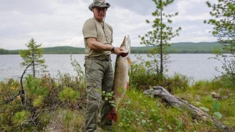 Concours de pêches miraculeuses entre Poutine et Loukachenko