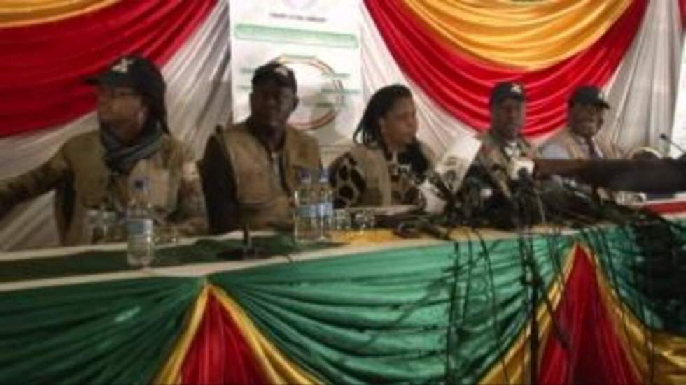 L'opposition zimbabwéenne dénonce une fraude monumentale aux élections générales L'opposition zimbabwéenne dénonce une fraude monumentale aux élections générales
