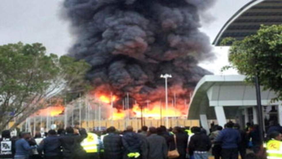 L'aéroport de Nairobi ravagé par un impressionnant incendie