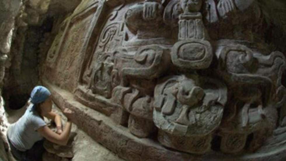 Une frise maya "extraordinaire" découverte au Guatemala