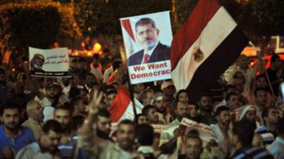 En Égypte, la police pourrait déloger les manifestants pro-Morsi dès ce lundi