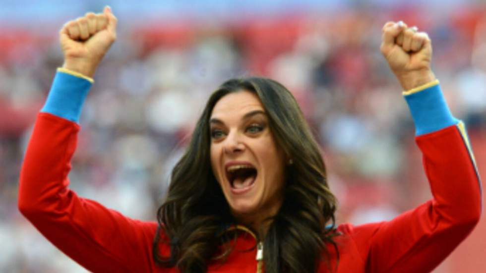 L'athlète russe Isinbayeva sur les gays : "Les hommes vivent avec les femmes"